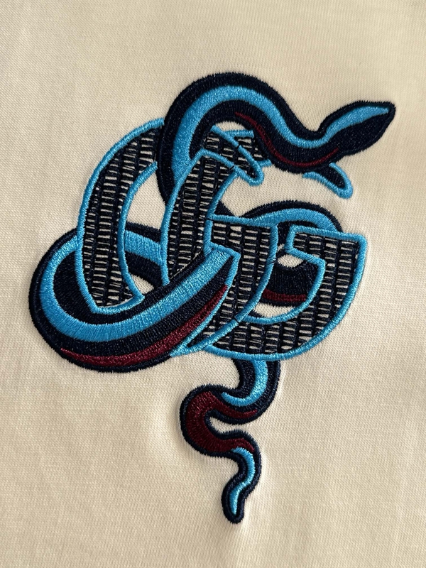 ブランドTシャツ細部ディテール